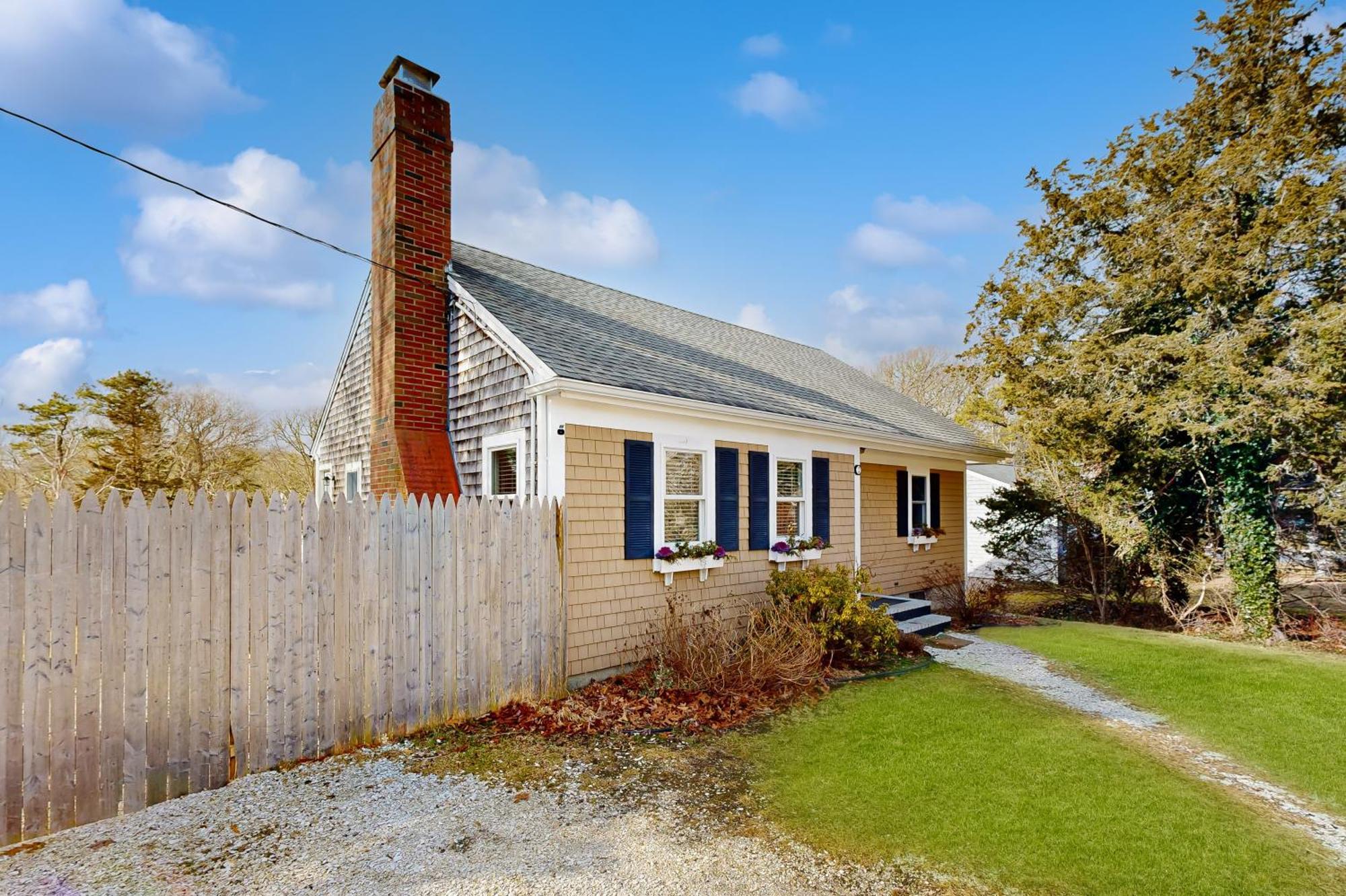 Sand Dollar Dreams Harwich Exterior photo